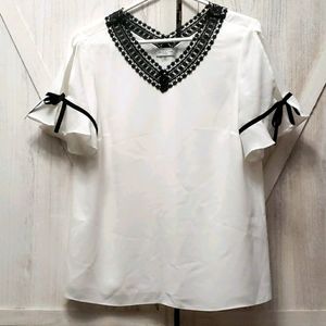 Flutter Sleeve Top